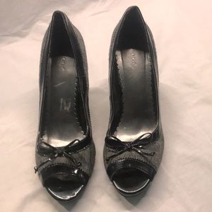 Fiona dress shoes size 7 1/2